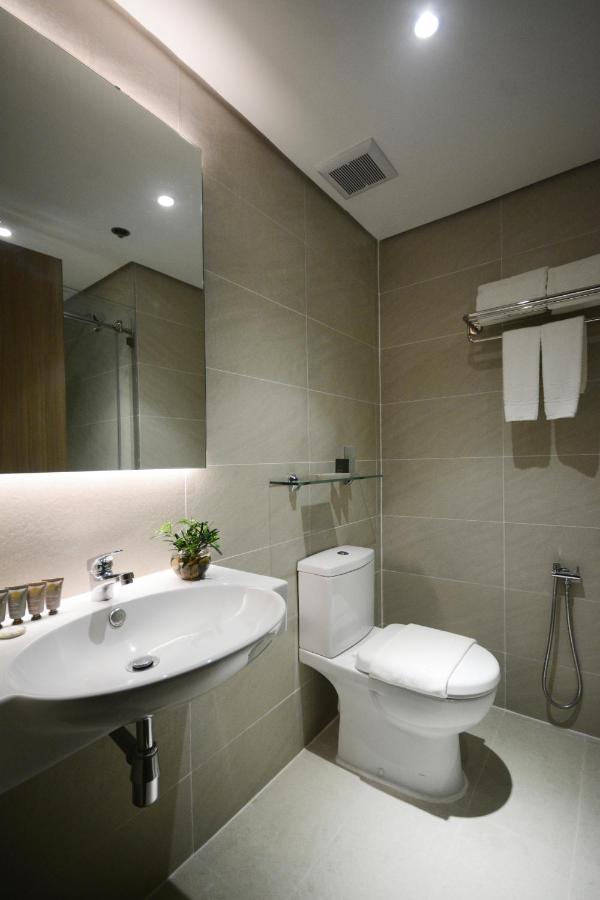 Blue Lotus Hotel Davao City Dış mekan fotoğraf